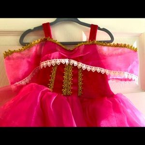 NWT HALLOWEEN trish scully dress up princess dress